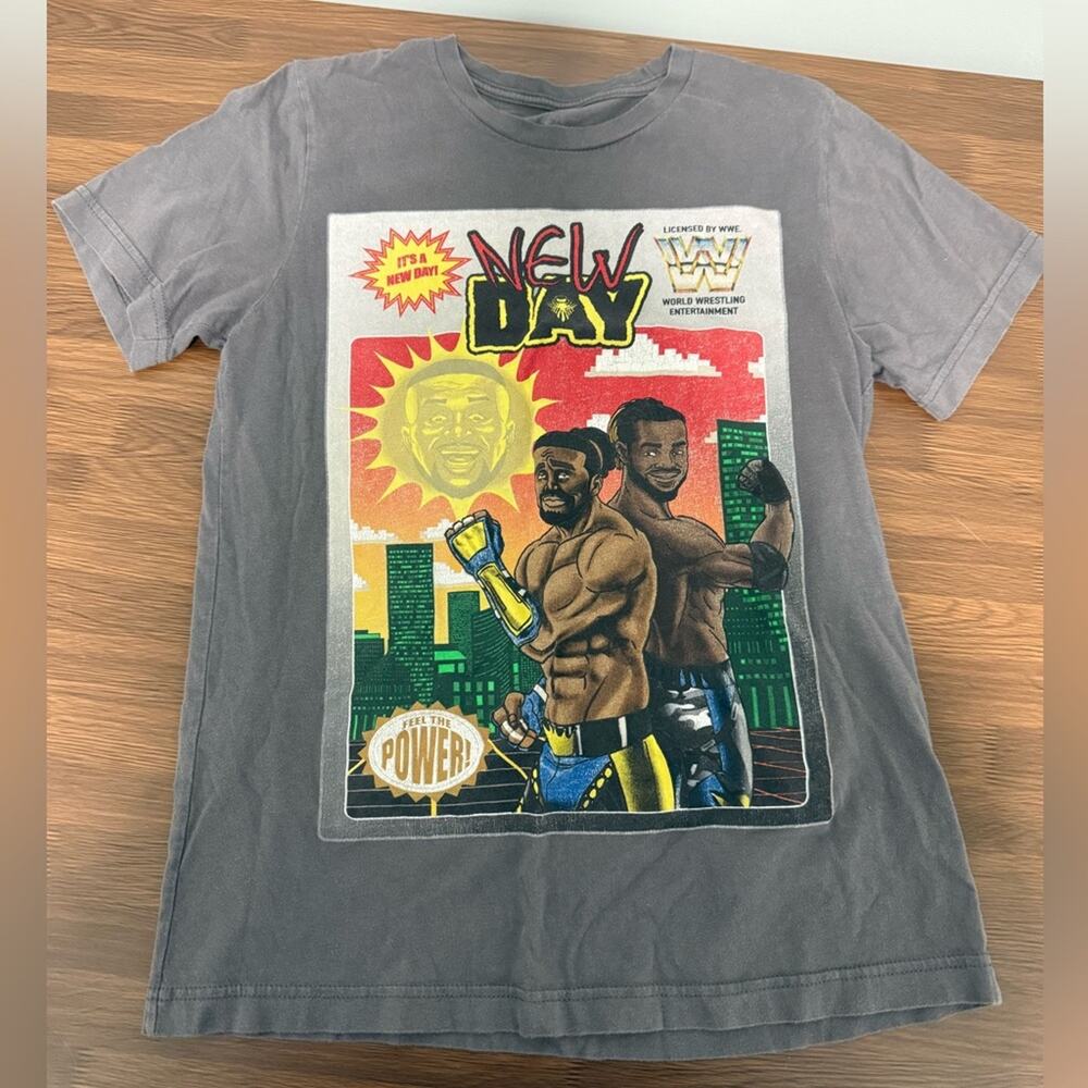 WWE New Day Comic Style Tee - Gray